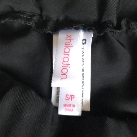 Dress shorts - Picture 2 of 2